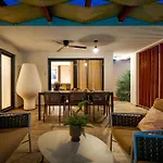 Villa Royal
