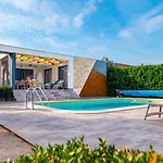 Royal Villa