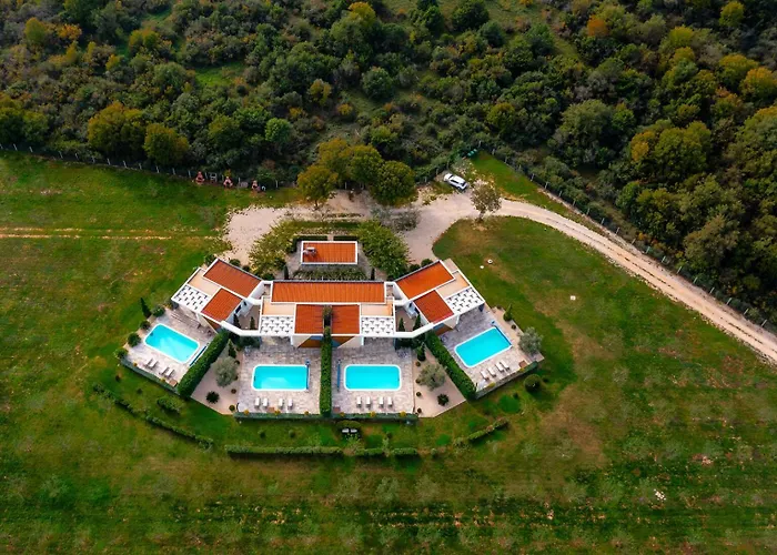 Royal Вилла Нин